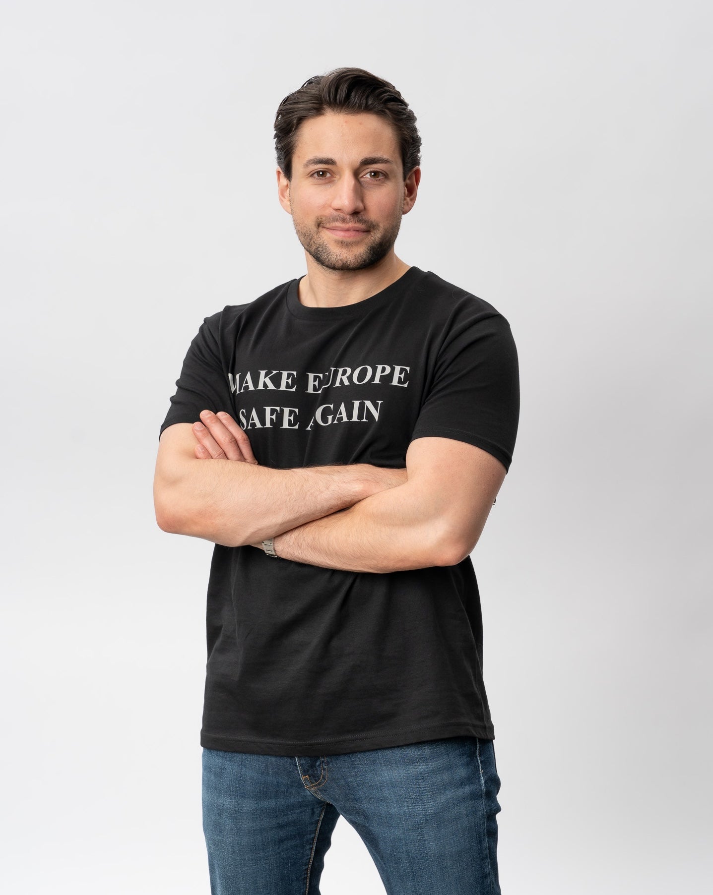 Make Europe Safe again, grey on black, t-shirt