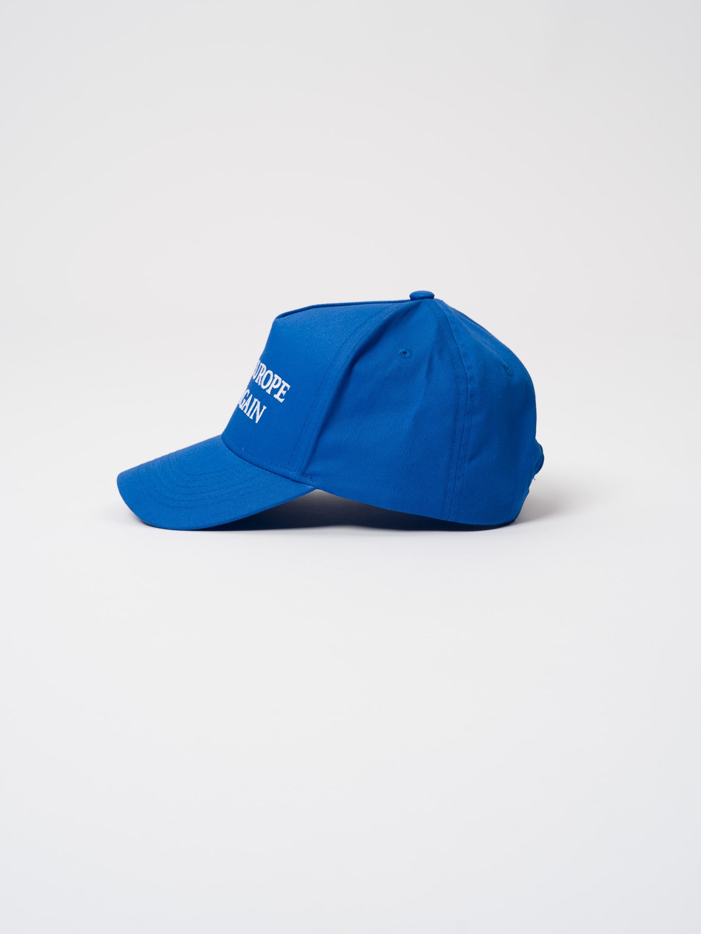 Make Europe Safe Again, hat